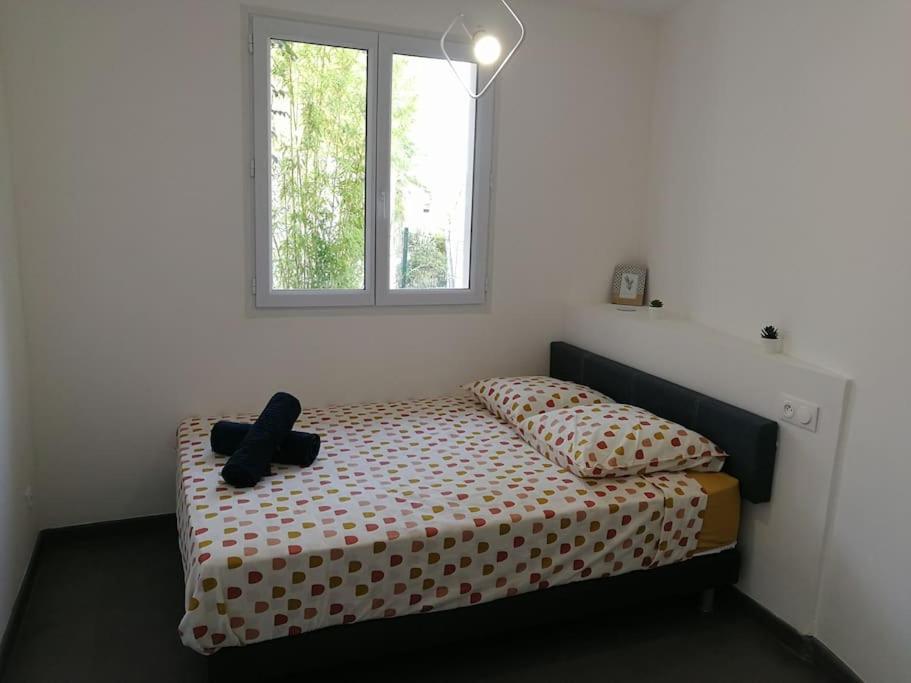 Villa Au Calme Avec Exterieur Et Parking Gratuit Aux Portes D'Aix Et Marseille Emplacement Ideal Extérieur photo