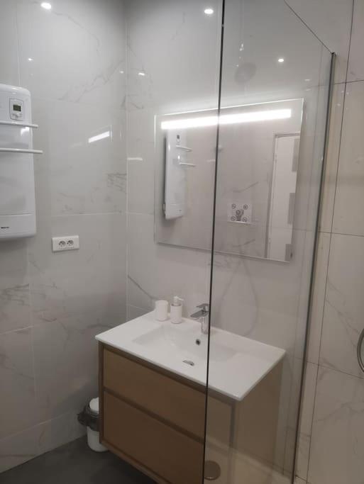 Villa Au Calme Avec Exterieur Et Parking Gratuit Aux Portes D'Aix Et Marseille Emplacement Ideal Extérieur photo